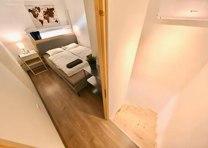 Apartament Cute Gallery Flat In Kiraly Street